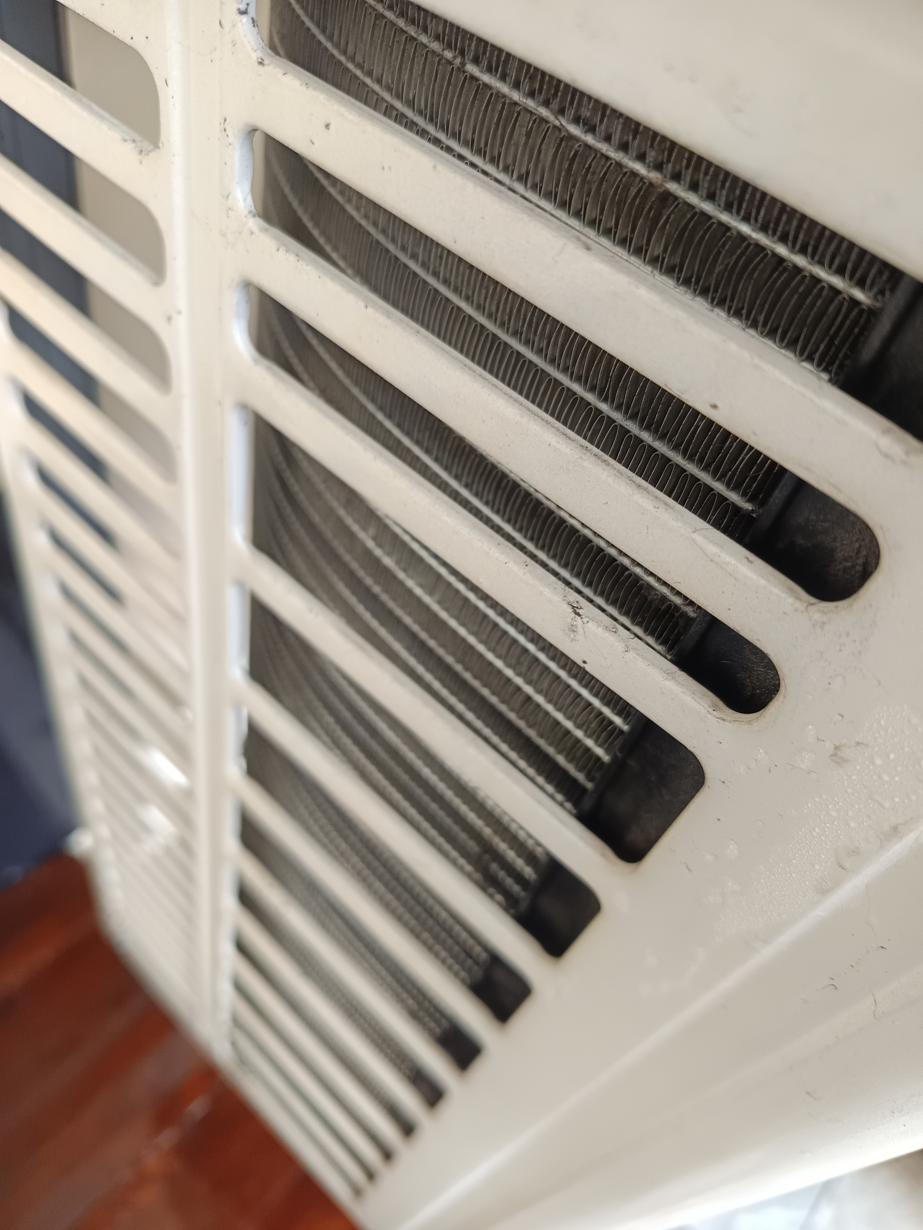 ล้างแอร์ในหมู่บ้านนราวัลย์วังน้อย - รูปภาพผลงานที่ 15