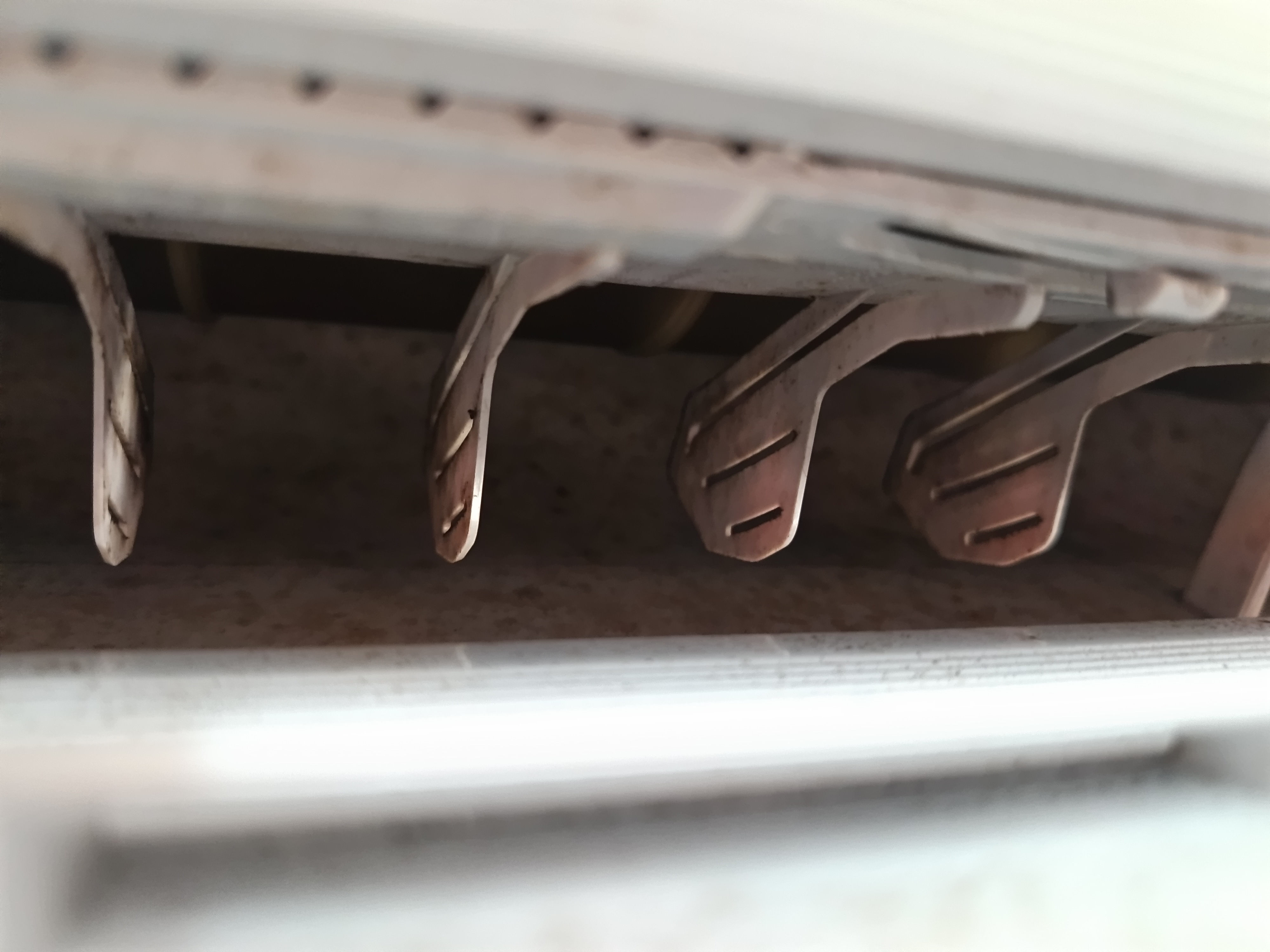 บริการล้างแอร์บ้านวังน้อยแอร์ยี่ห้อ Haier รุ่น HSU-13CQAC03TF - รูปภาพผลงานที่ 3